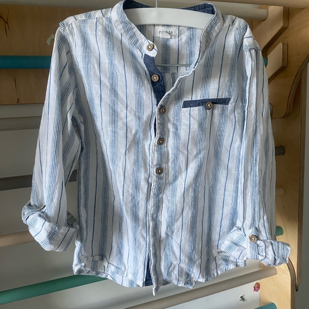 Newbie Blue and White Thin Striped Button Down Shirt